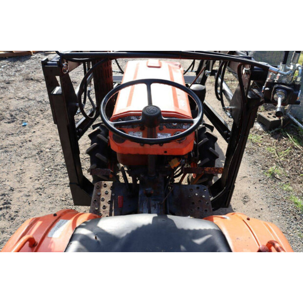 KUBOTA B7001-47696895