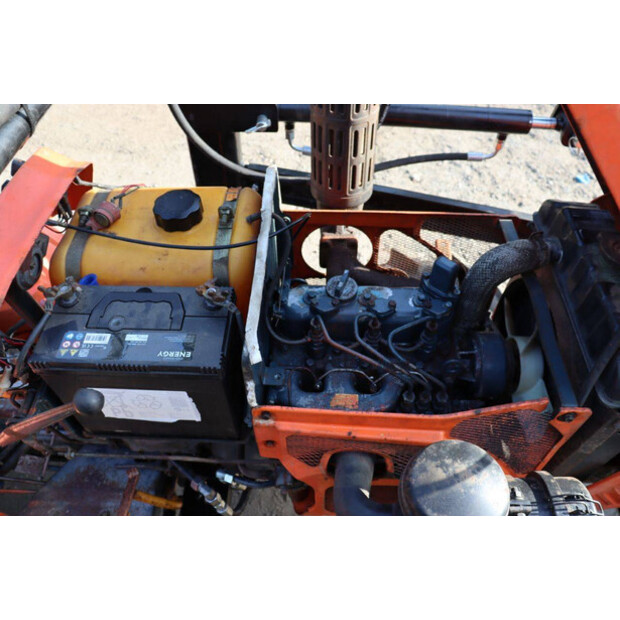 KUBOTA B7001-47696896