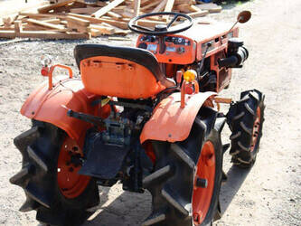 kubota-b7001-1460631-47697139
