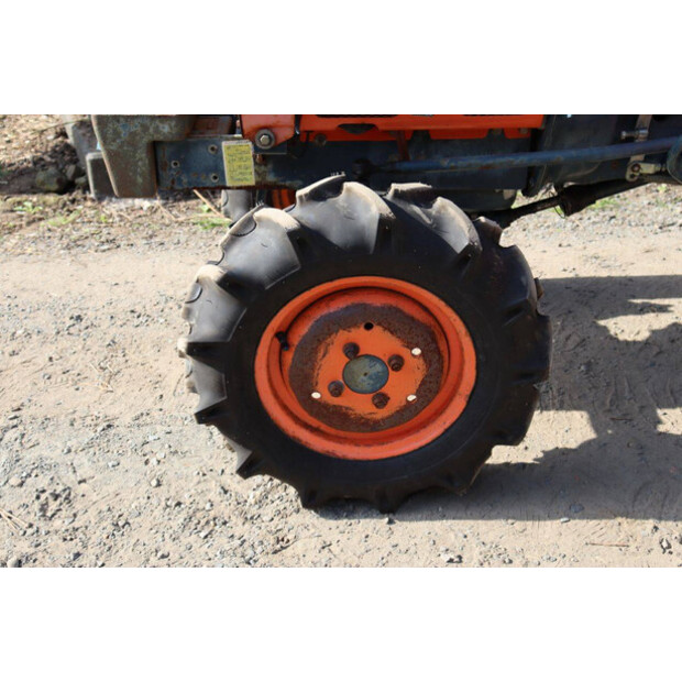 KUBOTA B7001-47697148