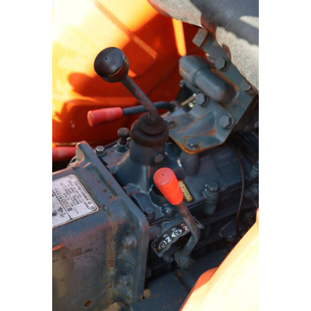 KUBOTA B7001-47697164