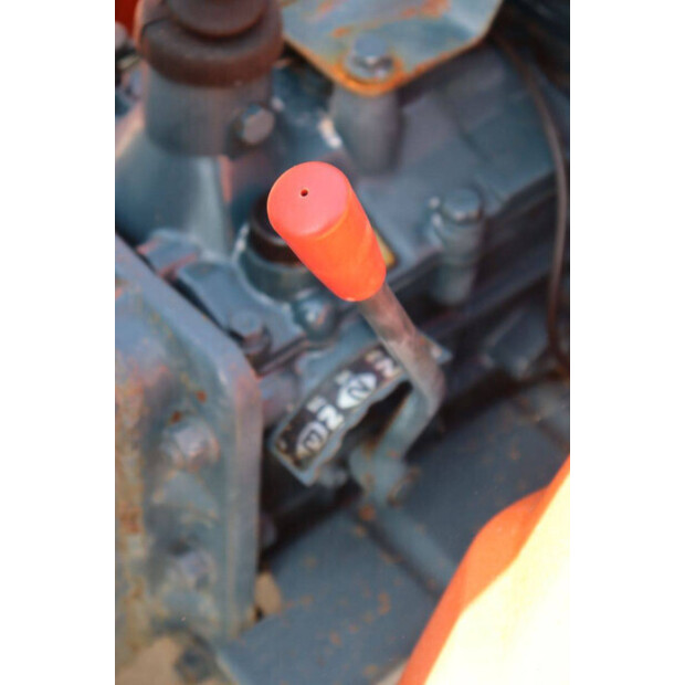 KUBOTA B7001-47697165