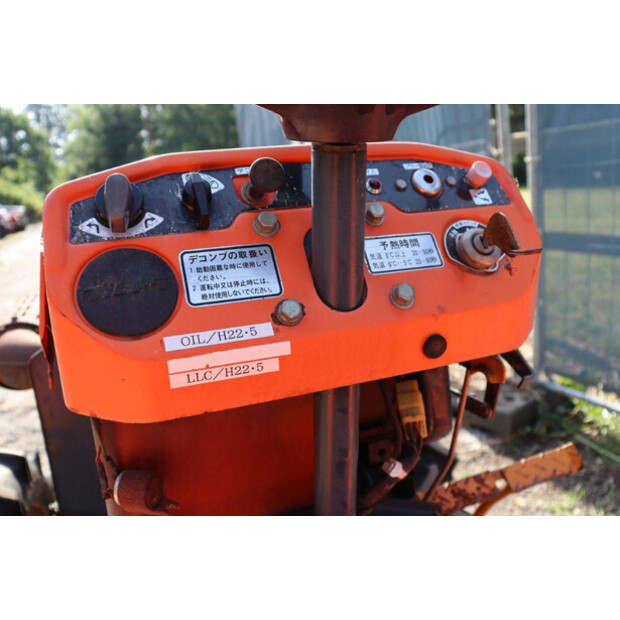 KUBOTA B7001-47697167