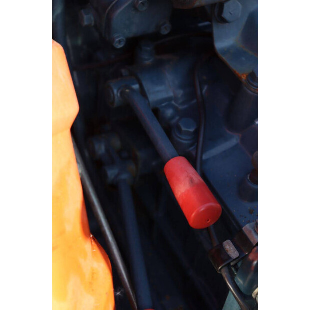 KUBOTA B7001-47697172