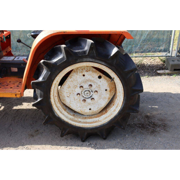 KUBOTA B1600-47697233
