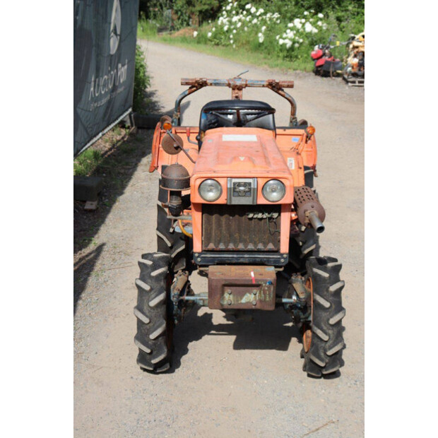 KUBOTA B6001-47697267