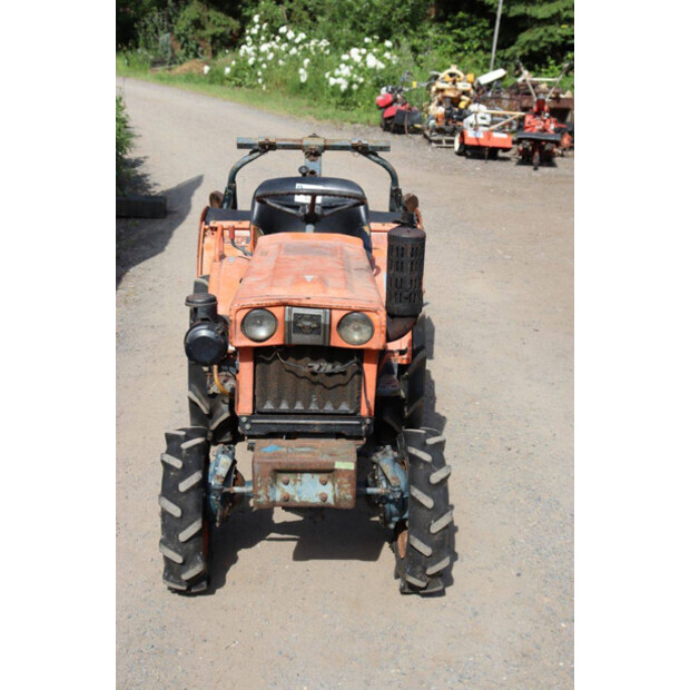 KUBOTA B5001-47697342