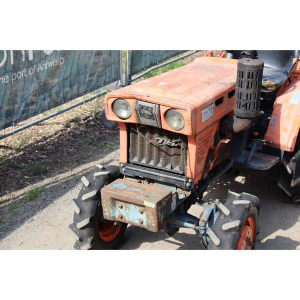 KUBOTA B5001-47697344