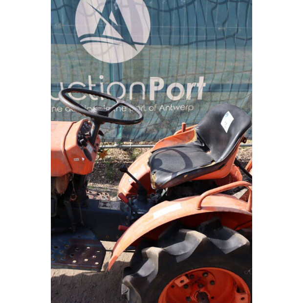 KUBOTA B5001-47697357