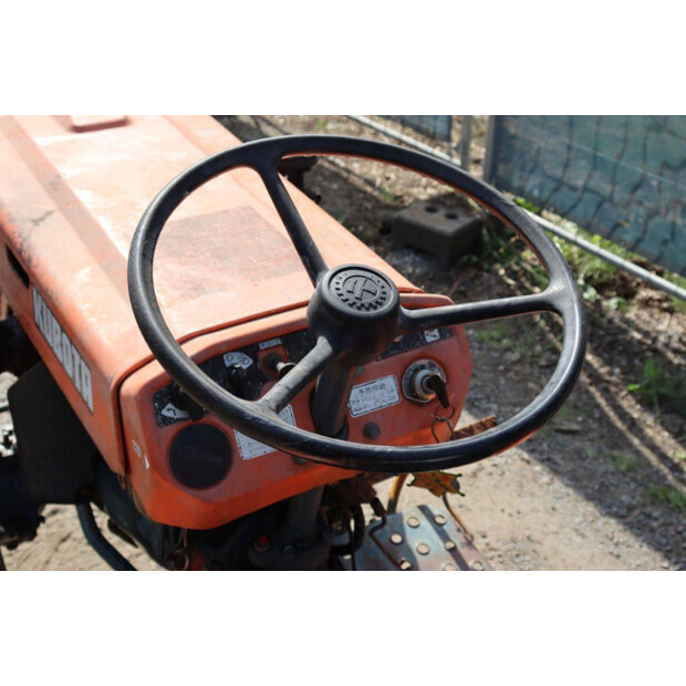 KUBOTA B5001-47697360