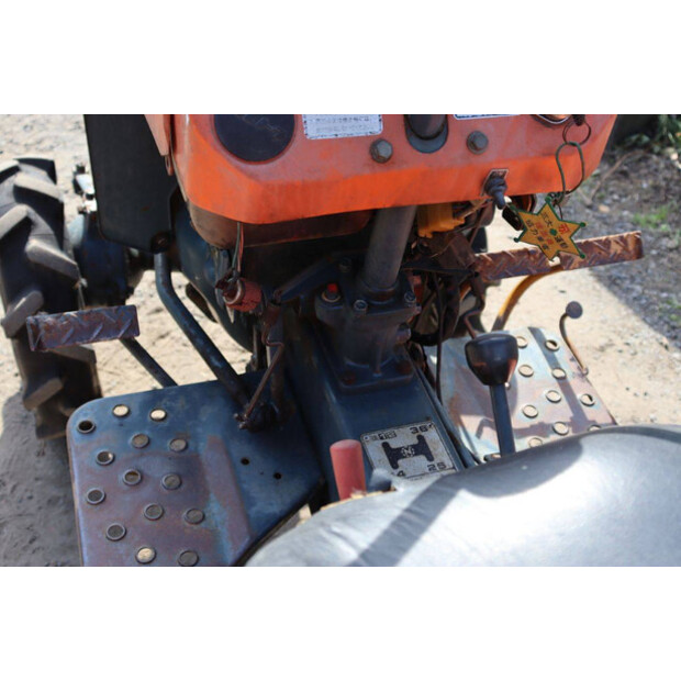 KUBOTA B5001-47697361