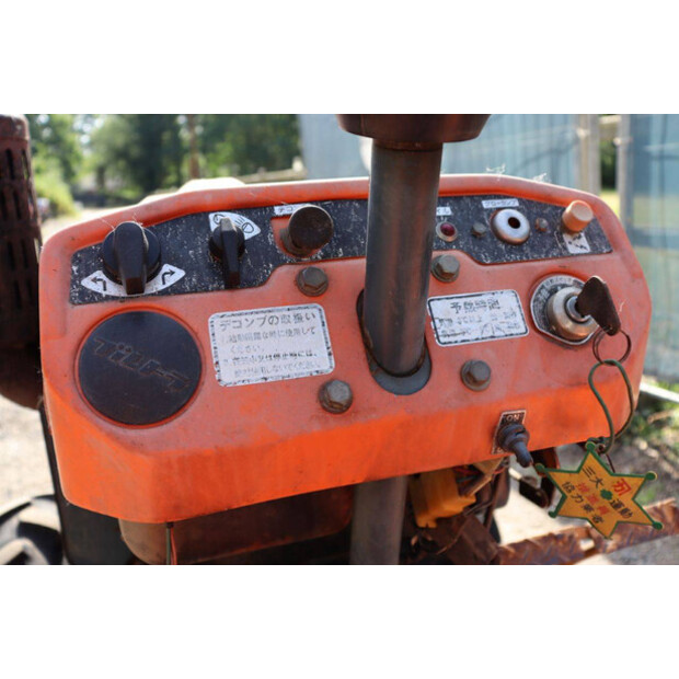 KUBOTA B5001-47697366