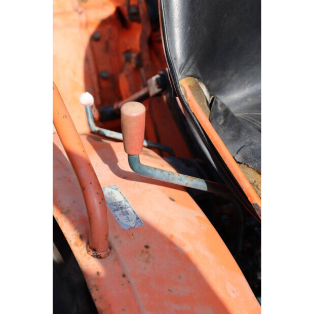 KUBOTA B5001-47697371