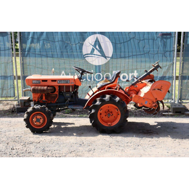 KUBOTA B5001-47697374
