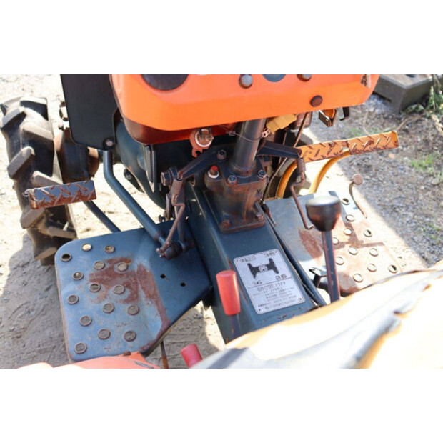 KUBOTA B5001-47697400