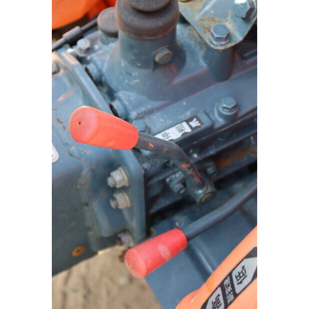 KUBOTA B5001-47697404