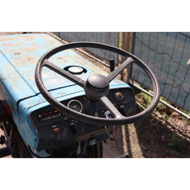 ميتسوبيشي D1450-47697687