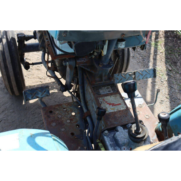 ميتسوبيشي D1450-47697688