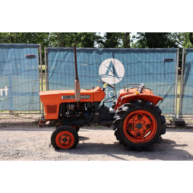 KUBOTA L1500-47697702
