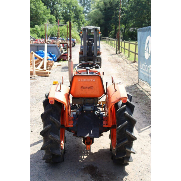 KUBOTA L1500-47697705