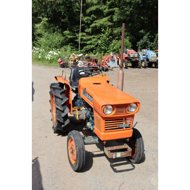 KUBOTA L1500-47697707
