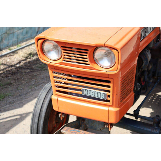 KUBOTA L1500-47697710