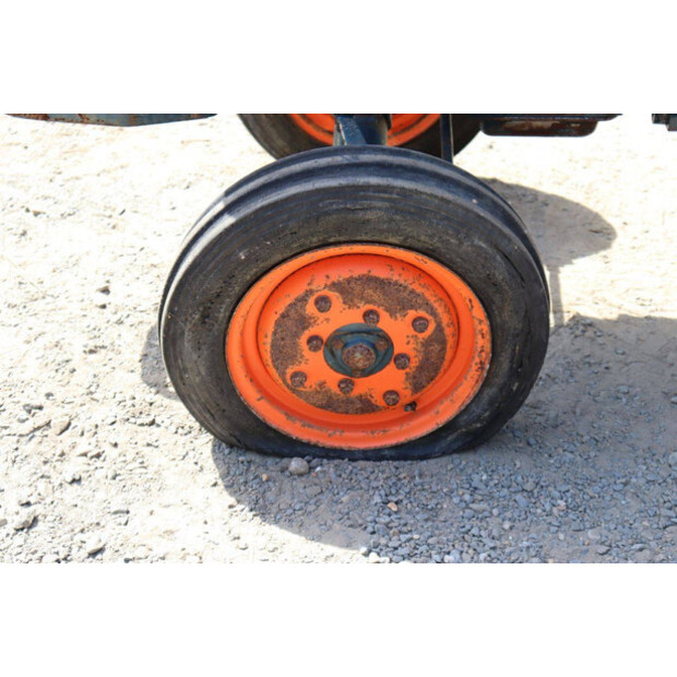 KUBOTA L1500-47697715