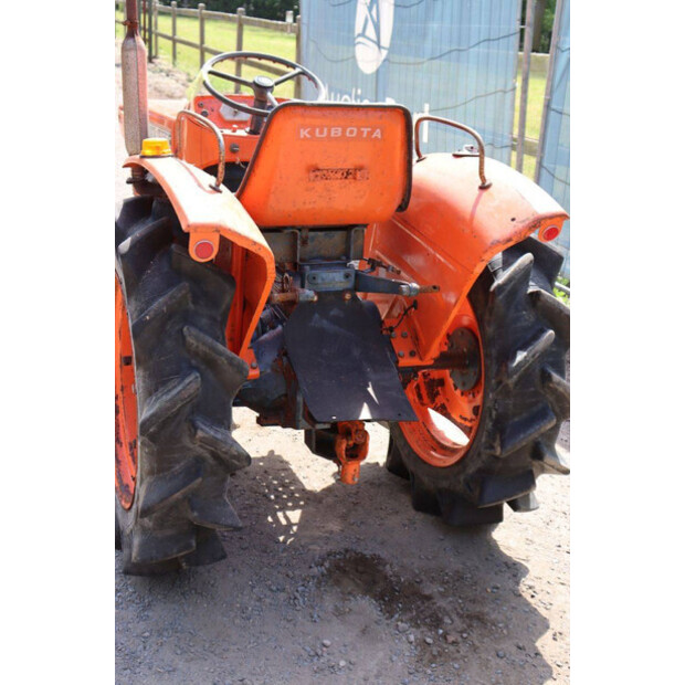 KUBOTA L1500-47697717