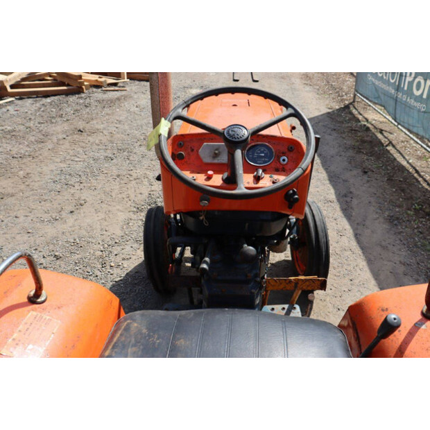 KUBOTA L1500-47697722