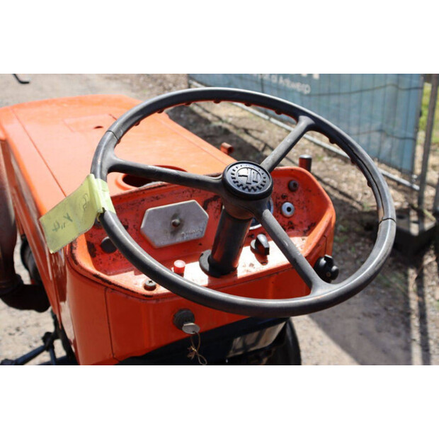 KUBOTA L1500-47697728