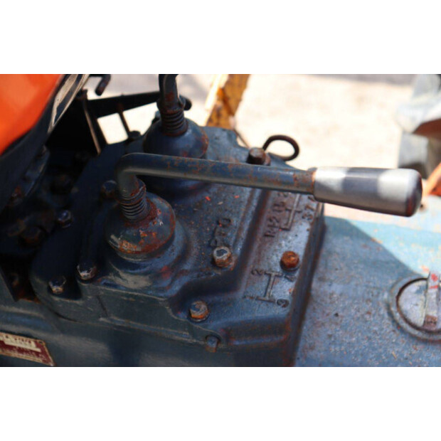 KUBOTA L1500-47697730