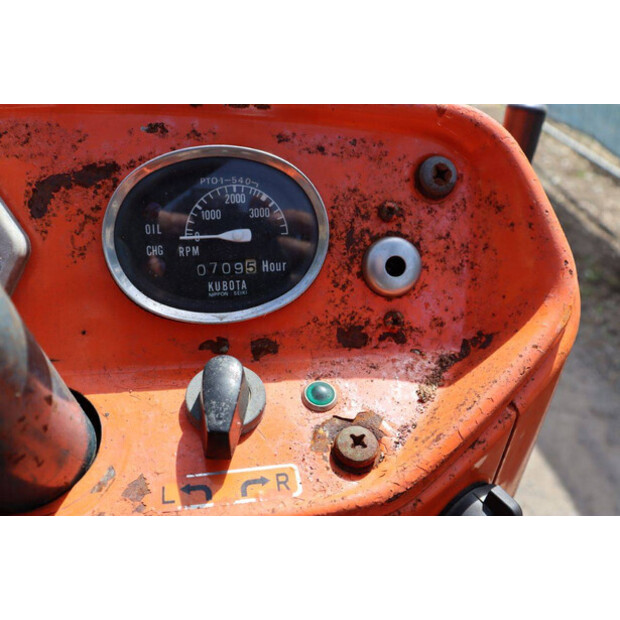 KUBOTA L1500-47697734