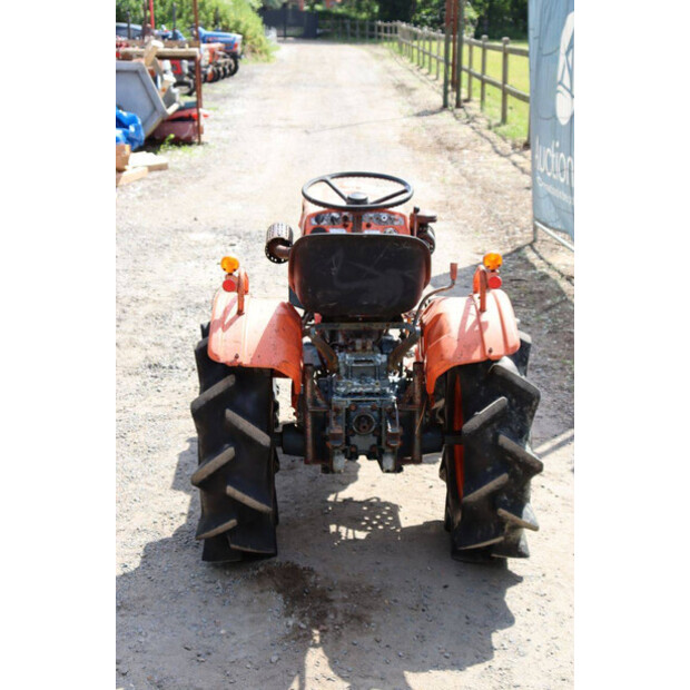 KUBOTA B7001-47697744