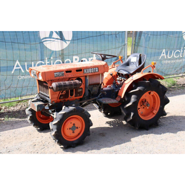KUBOTA B7001-47697748