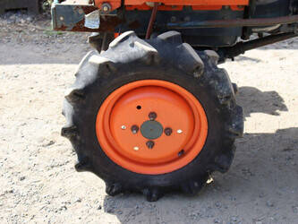 kubota-b7001-1460646-47697754