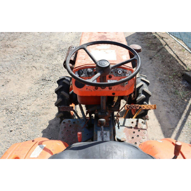KUBOTA B7001-47697761