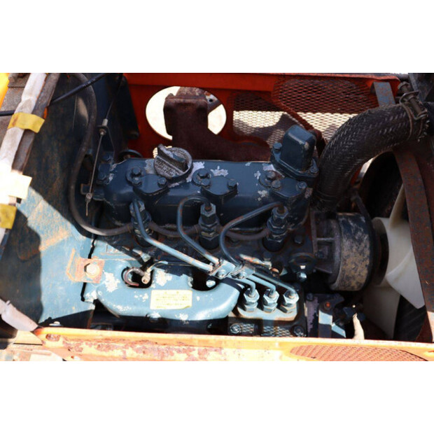 KUBOTA B7001-47697763