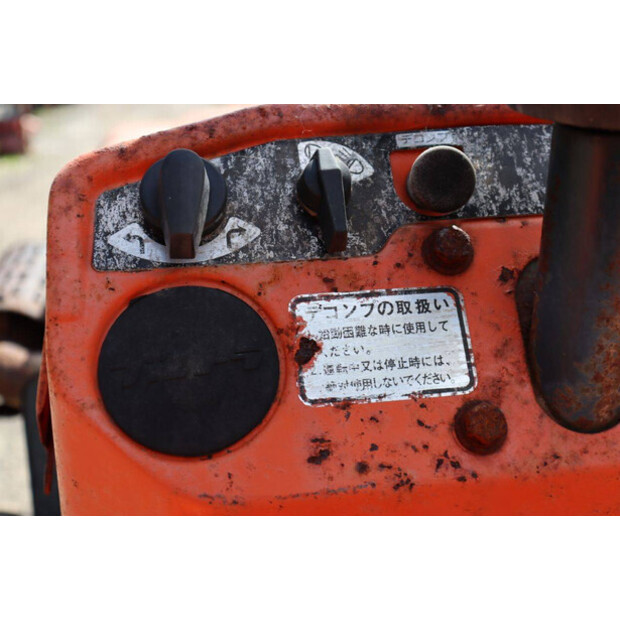 KUBOTA B7001-47697774