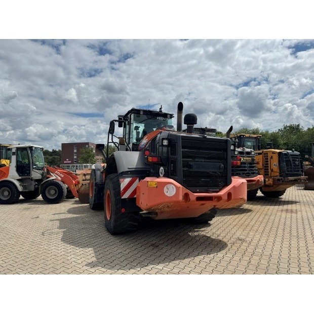 Hitachi ZW250-6-47707325