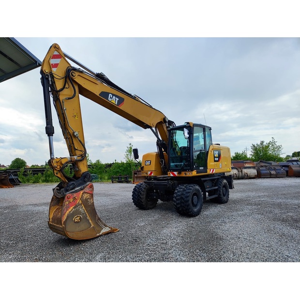 2015 Caterpillar M320F-47708653