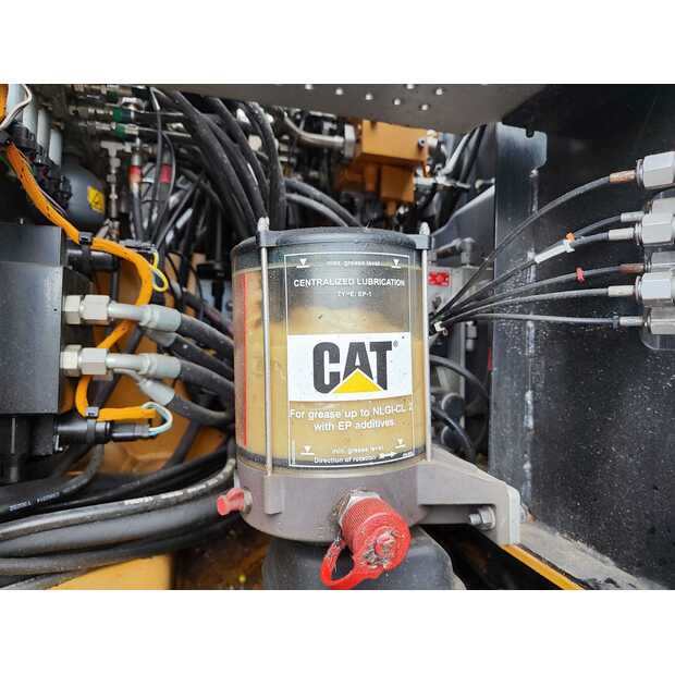 2015 Caterpillar M320F-47708659