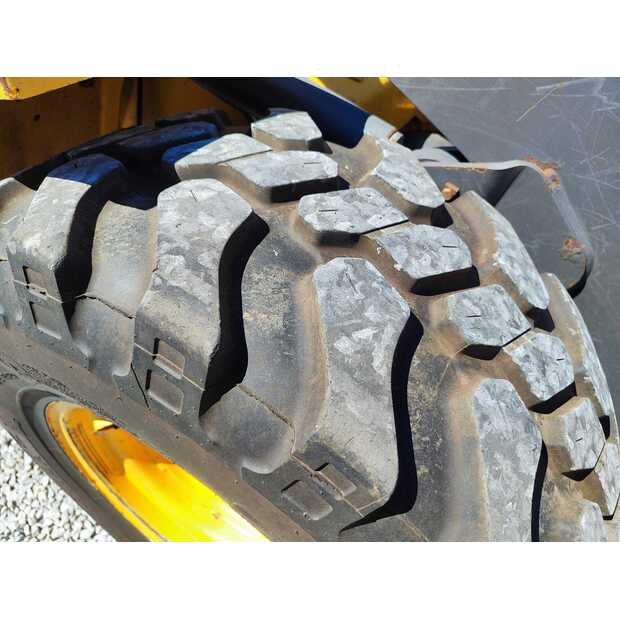 2014 Volvo L30G-47708977