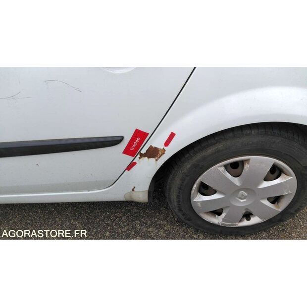 2003 Renault Megane-47711697