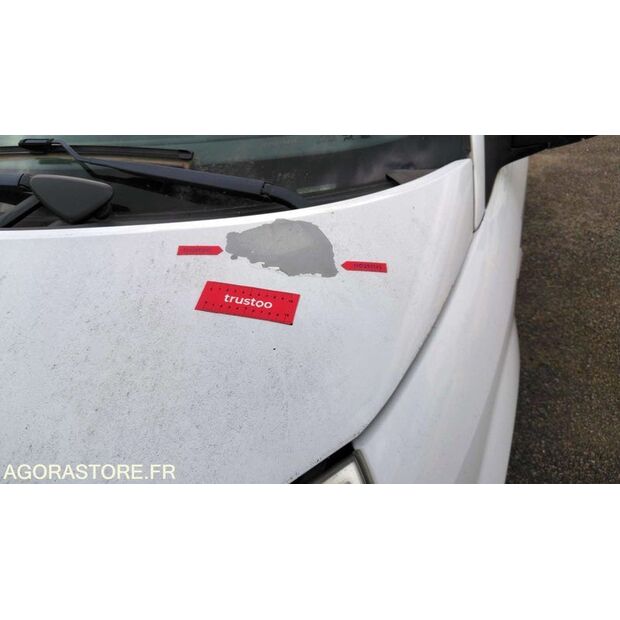 2003 Renault Megane-47711704