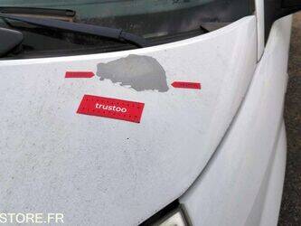 2003-renault-megane-1460904-47711704