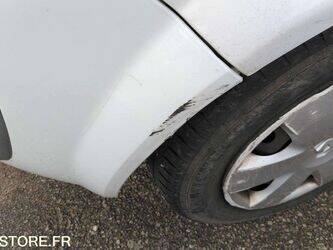 2003-renault-megane-1460904-47711706