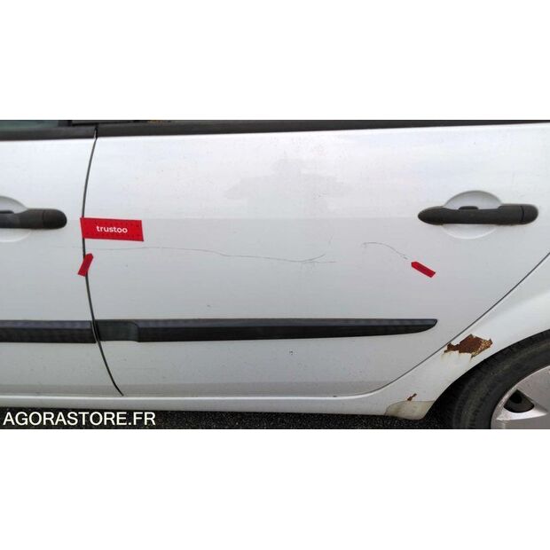2003 Renault Megane-47711707