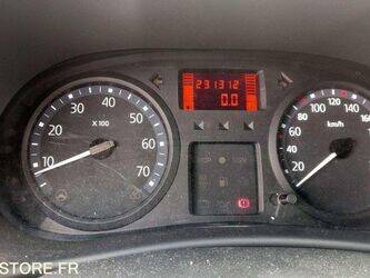 2007-renault-clio-1460906-47711770