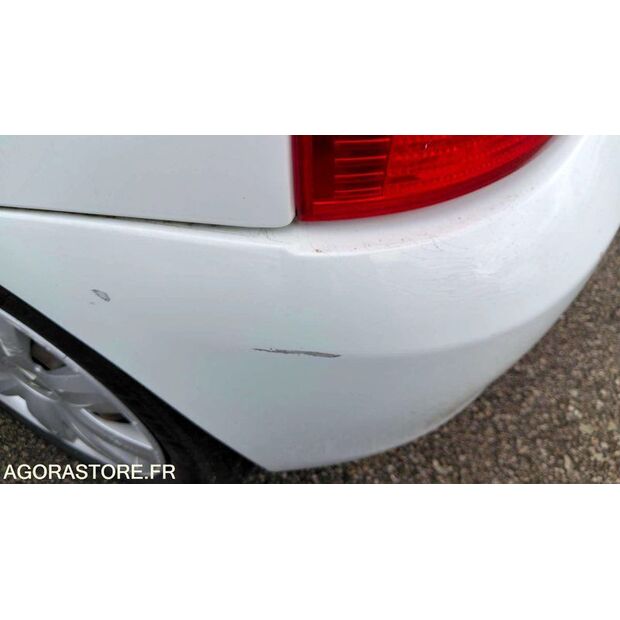 2007 Renault Clio-47711776