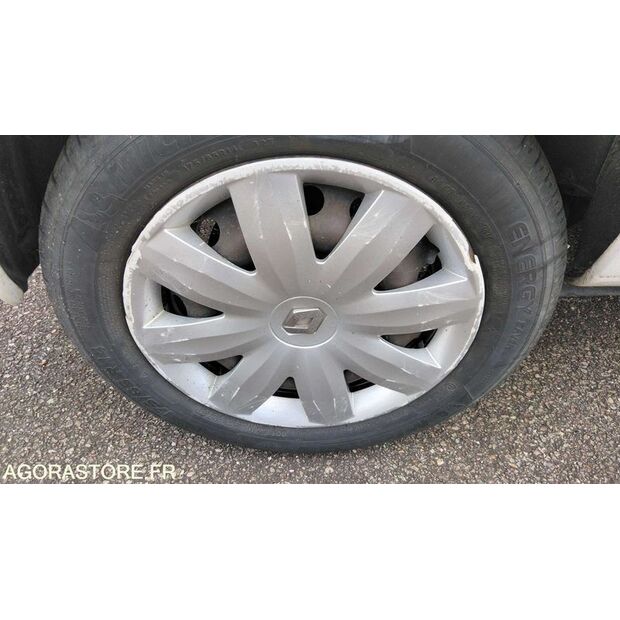 2007 Renault Clio-47711780